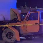 CONDUCTOR BORRACHO CHOCA JEEP CONTRA TRÁILER Y ABANDONA A DOS MUJERES… UNA MURIÓ
