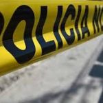 Arrojaron explosivo a vehículo estacionado afuera de una vivienda en la colonia Oasis