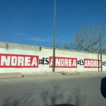 Ordenan retiro de propaganda atribuida a Andrea Chávez tras denuncias del PAN